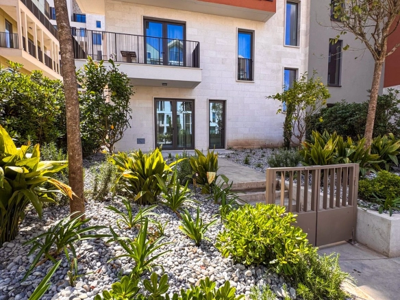 Izdavanje: Jednosoban stan 106 m² – Seljanovo, Tivat — fotografija 12