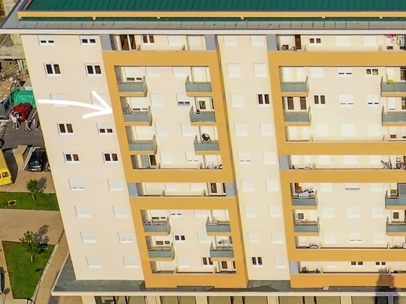 Garsonjera 26 m² – City kej, Podgorica — fotografija 2