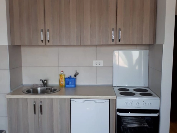 Garsonjera 26 m² – City kej, Podgorica — fotografija 11
