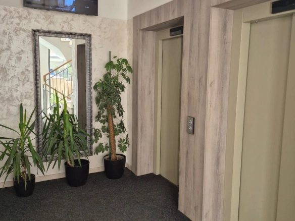 Garsonjera 26 m² – City kej, Podgorica — fotografija 13
