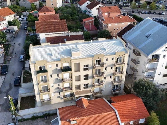 Jednosoban stan 52 m² – Stari aerodrom, Podgorica — fotografija 2