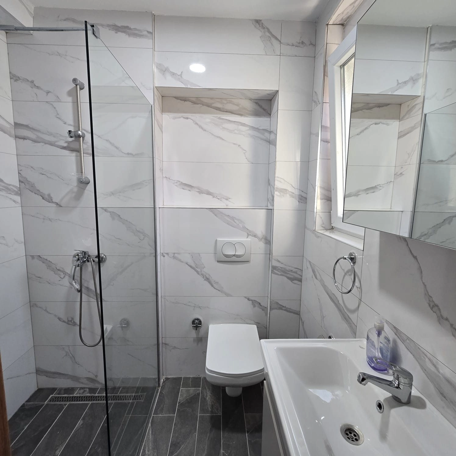 Jednosoban-stan-Stari-aerodrom-Podgorica-14 Jednosoban stan 52 m² – Stari aerodrom, Podgorica — fotografija 15