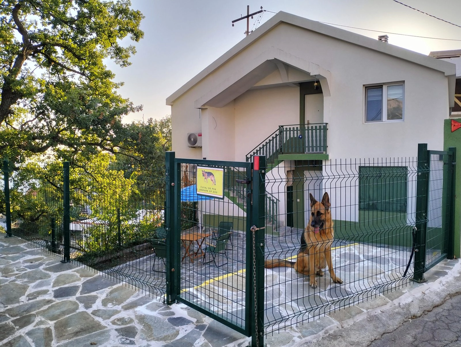 Dvospratna-kuca-sa-pogledom-na-more-u-Susnju-Bar-2 Kuća 101 m² – Šušanj, Bar — fotografija 3