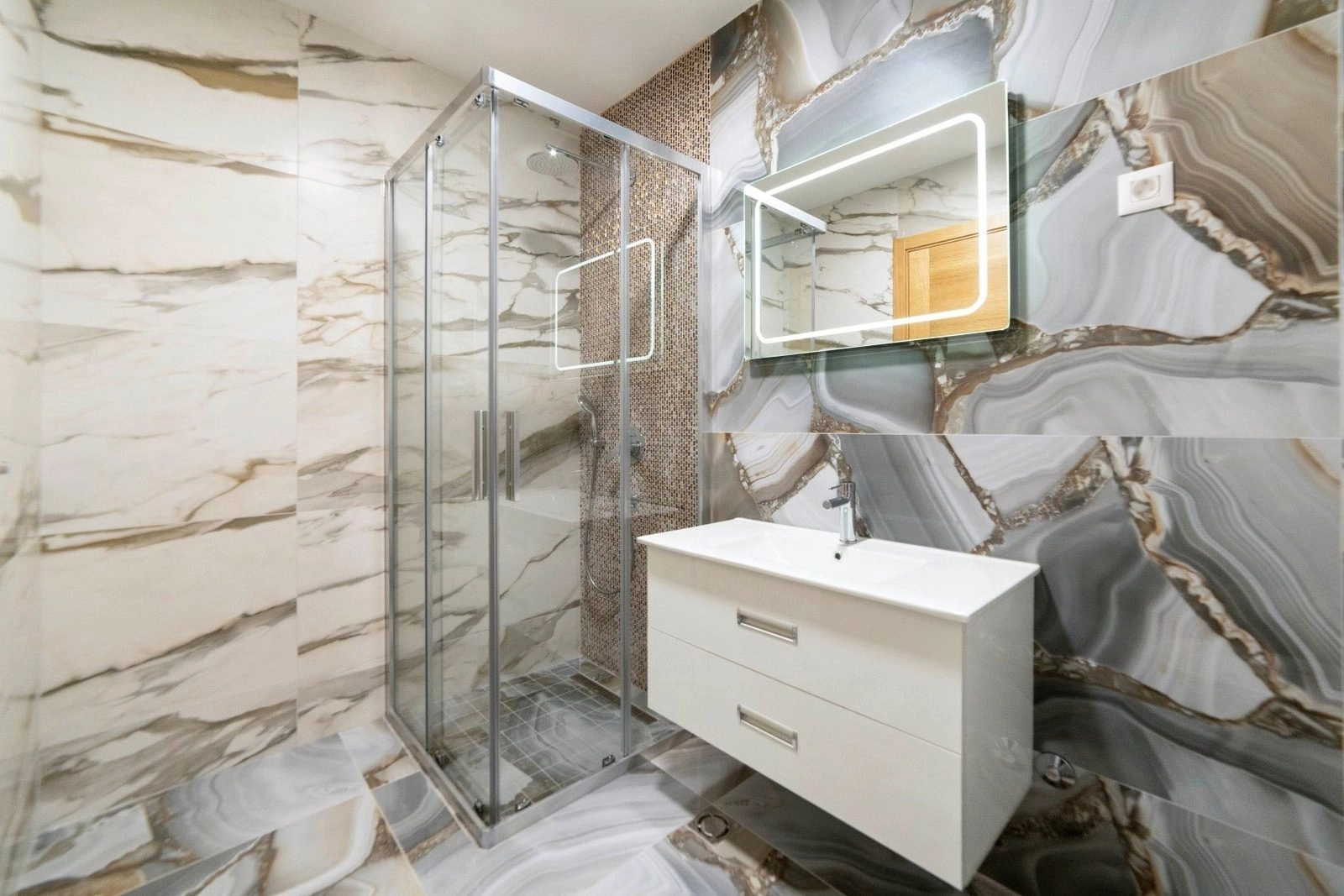 Trosoban-stan-142-m²-u-Gorici-C-Podgorica-10 Trosoban stan 142 m² – Gorica C, Podgorica — fotografija 11