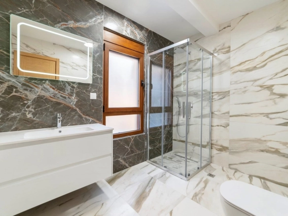 Trosoban stan 142 m² – Gorica C, Podgorica — fotografija 12