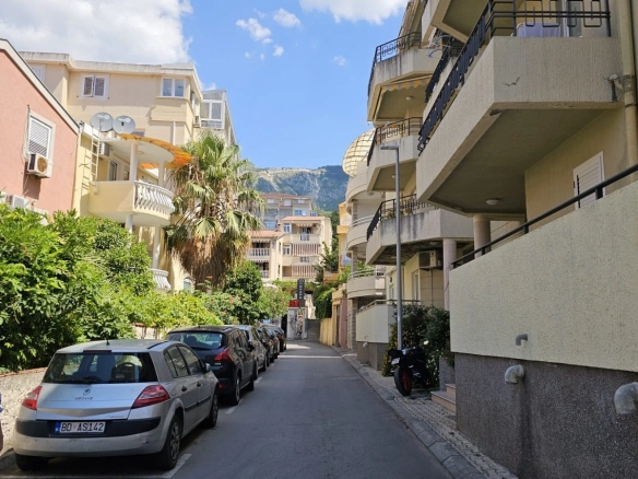Jednosoban stan 39 m² – Rafailovići, Budva — fotografija 2
