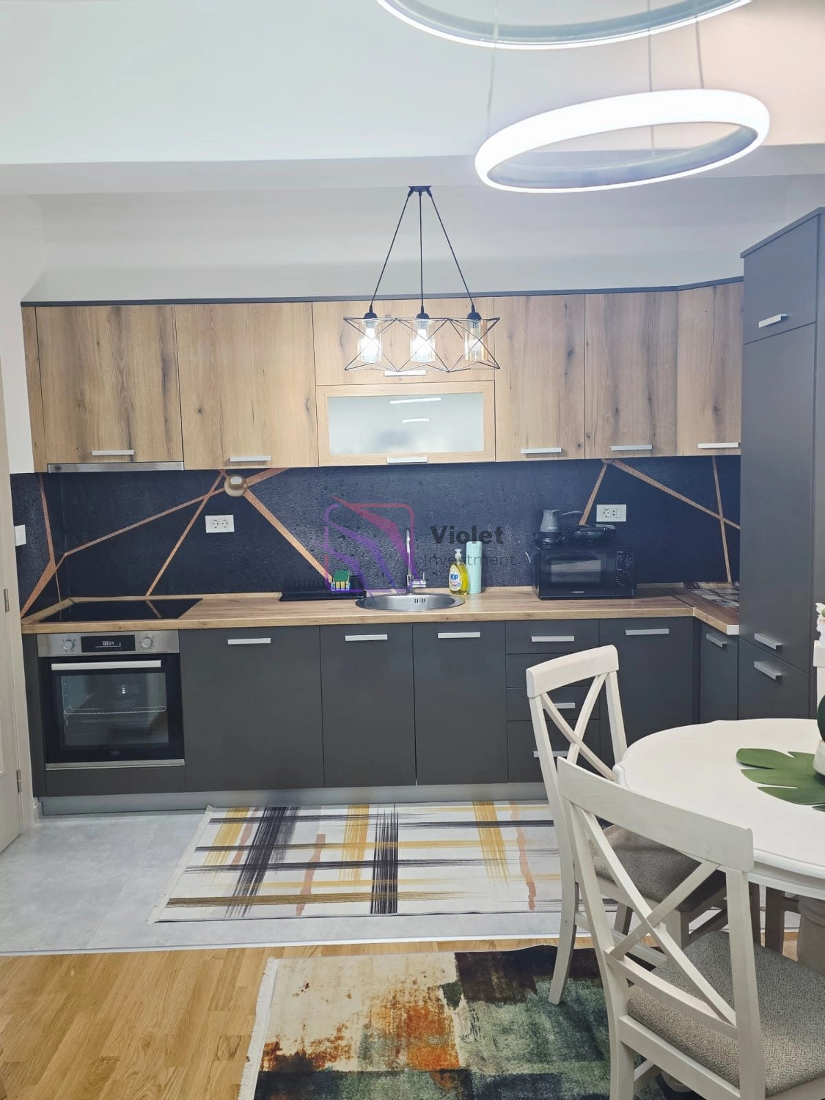Dvosoban-stan-u-Staroj-Varosi-Podgorica-10 Izdavanje: Dvosoban stan 60 m² – Stara Varoš, Podgorica — fotografija 11