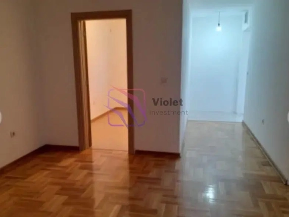 Trosoban stan 160 m² – Centar, Budva — fotografija 7