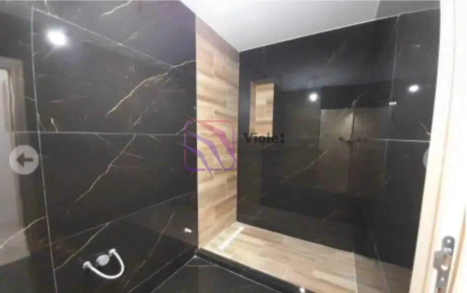 Trosoban-stan-160-m²-u-centru-Budve-7 Trosoban stan 160 m² – Centar, Budva — fotografija 8