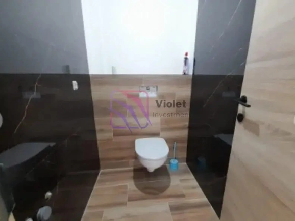 Trosoban stan 160 m² – Centar, Budva — fotografija 10