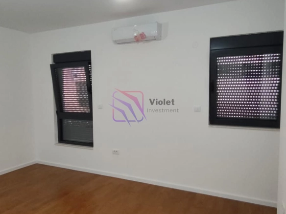 Izdavanje: Jednosoban stan 45 m² – City kej, Podgorica — fotografija 10
