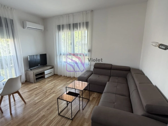 Izdavanje: Dvosoban stan 56 m² – City kvart, Podgorica — fotografija 2