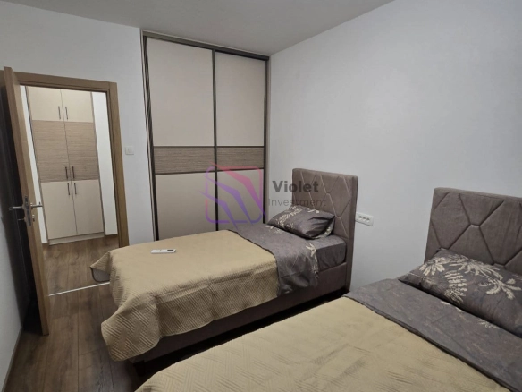 Izdavanje: Trosoban stan 103 m² – Blok 6, Podgorica — fotografija 5