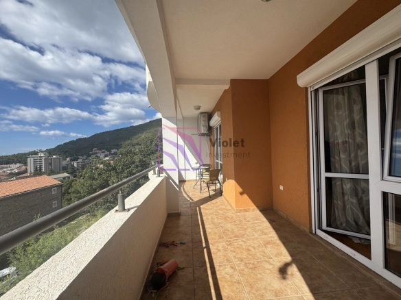 Četvorosoban stan 176 m² – Petrovac, Budva — fotografija 7