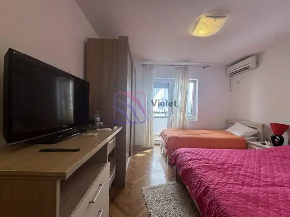 Četvorosoban stan 176 m² – Petrovac, Budva — fotografija 12