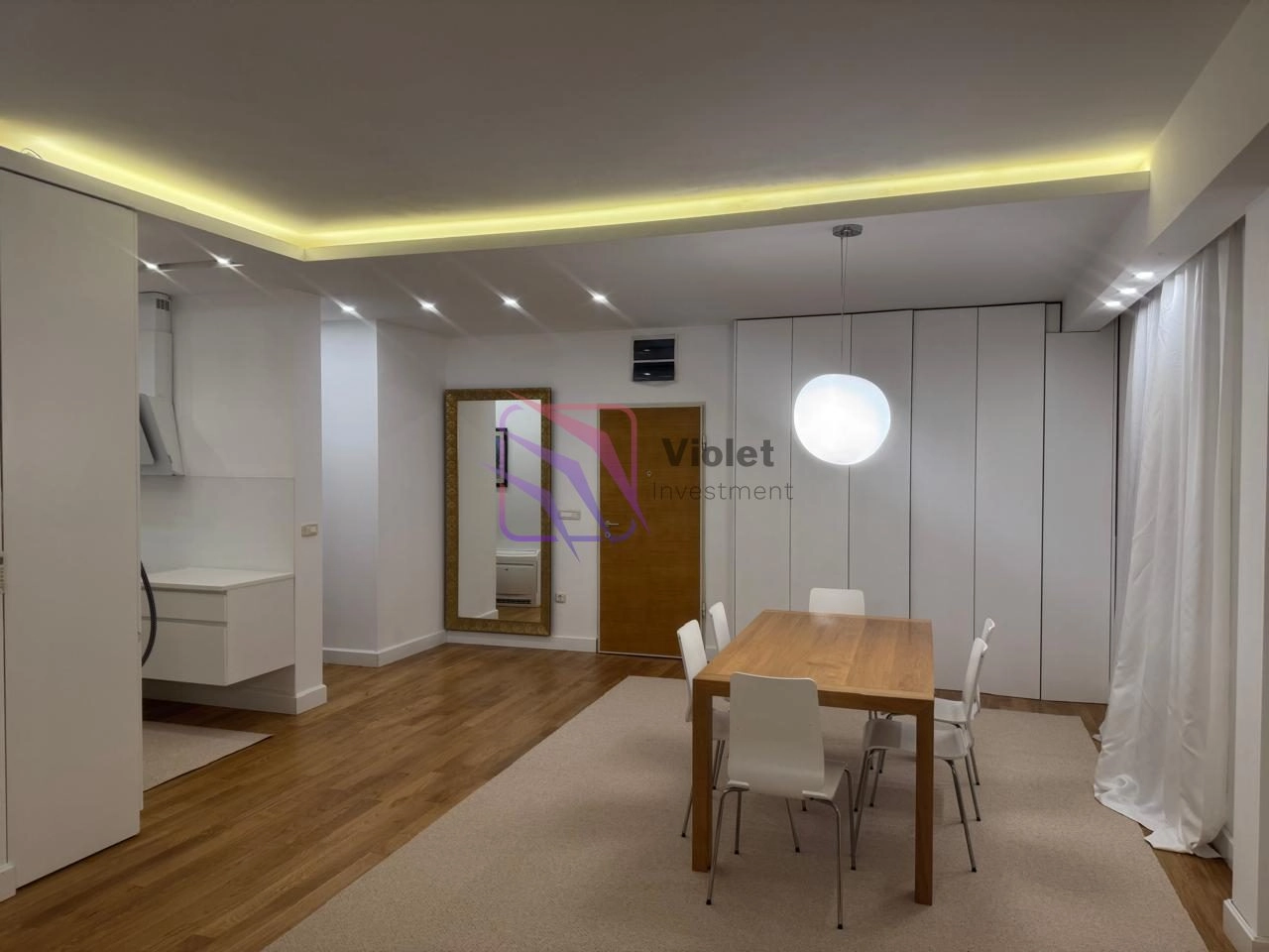 Dvosoban-stan-sa-terasom-u-centru-Budve-2 Izdavanje: Dvosoban stan 108 m² – Centar, Budva — fotografija 3