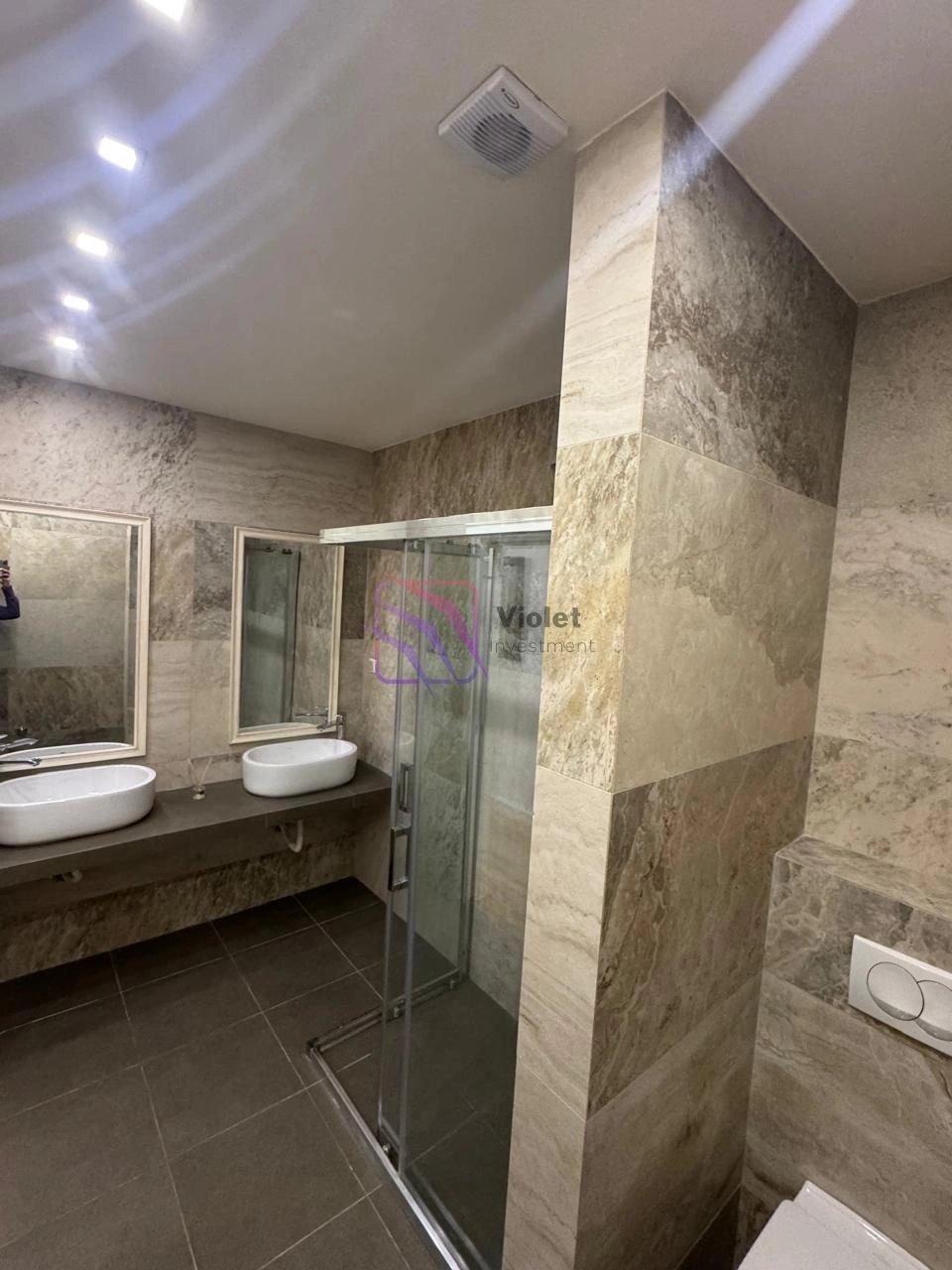 Dvosoban-stan-sa-terasom-u-centru-Budve-7 Izdavanje: Dvosoban stan 108 m² – Centar, Budva — fotografija 8