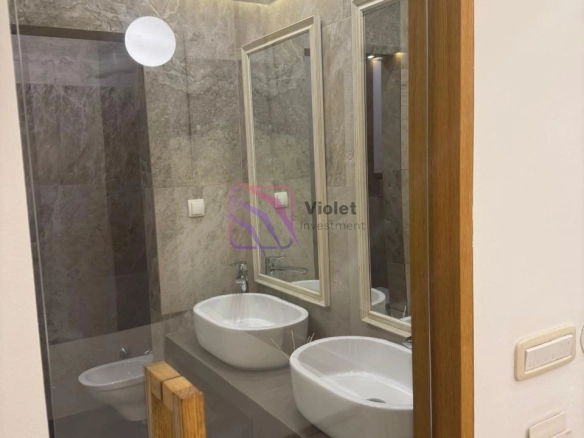 Izdavanje: Dvosoban stan 108 m² – Centar, Budva — fotografija 13