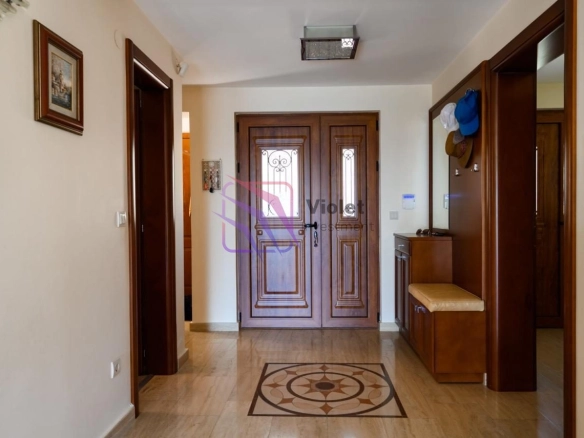 Kuća 252 m² – Šušanj, Bar — fotografija 9