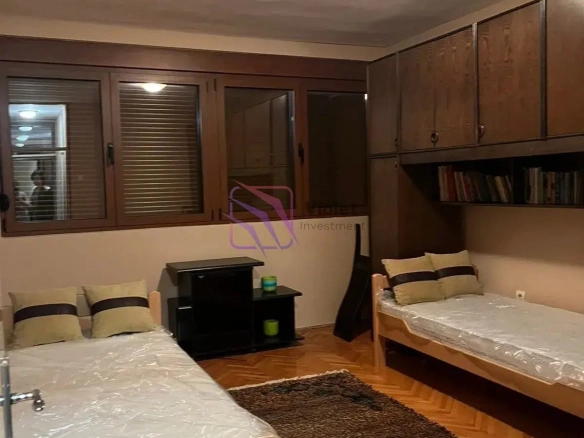 Dvosoban namješten stan u Staroj Varoši, Podgorica — fotografija 3