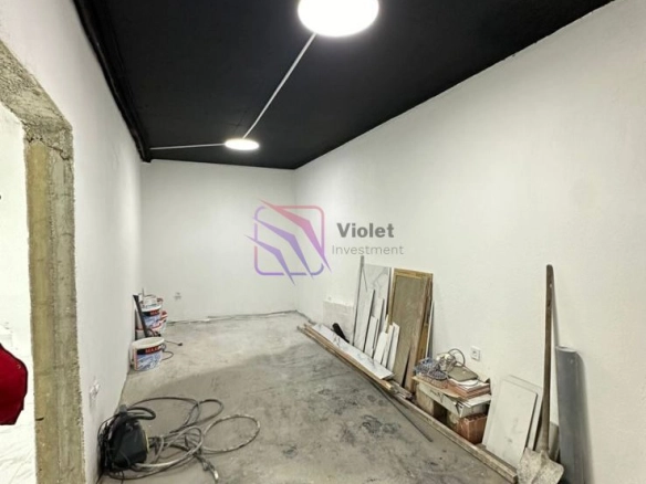 Izdavanje: Poslovni prostor 115 m² – Stari aerodrom, Podgorica — fotografija 4