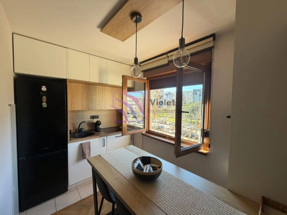 Izdavanje: Garsonjera 302 m² – Blok 9, Podgorica — fotografija 8