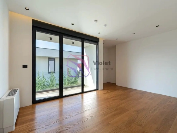 Kuća 262 m² – Gornja Gorica, Podgorica — fotografija 11
