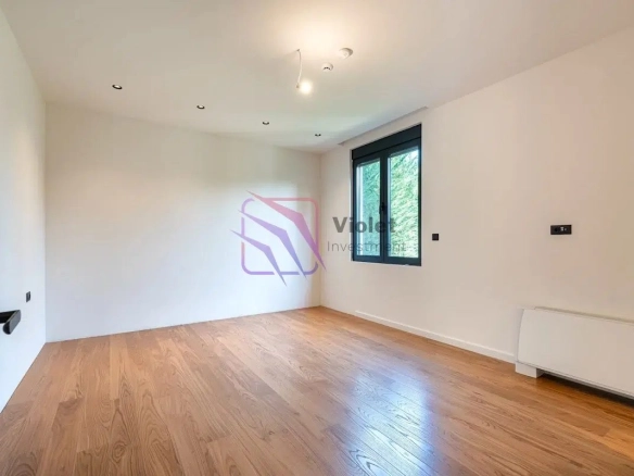Kuća 262 m² – Gornja Gorica, Podgorica — fotografija 12