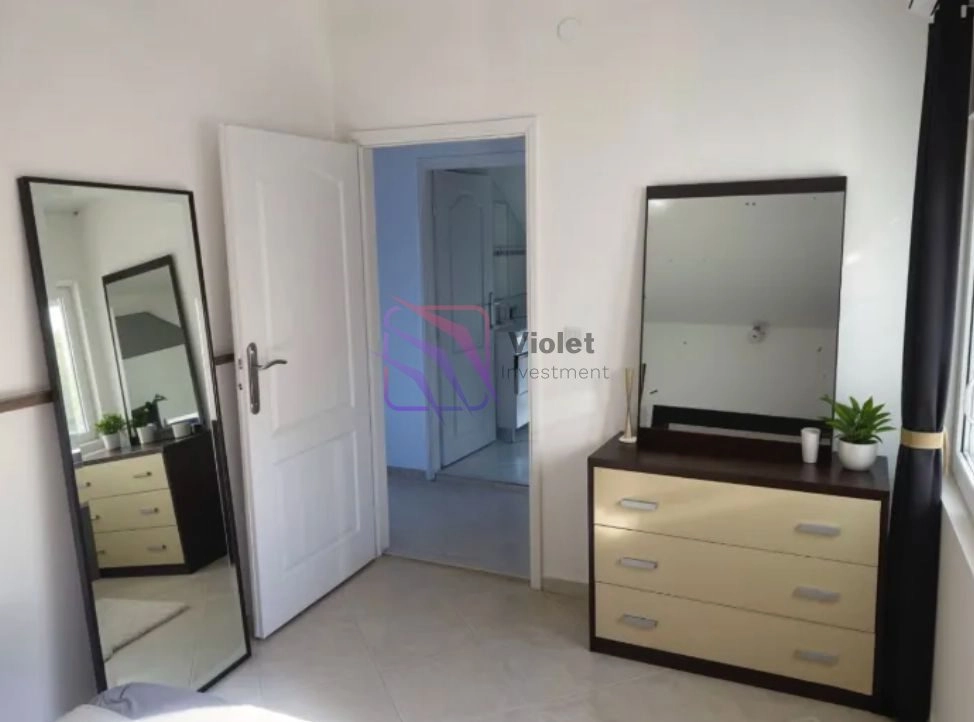 Renovirana-kuca-sa-pogledom-na-more-Krasici-Tivat-12 Kuća 105 m² – Krašići, Tivat — fotografija 13