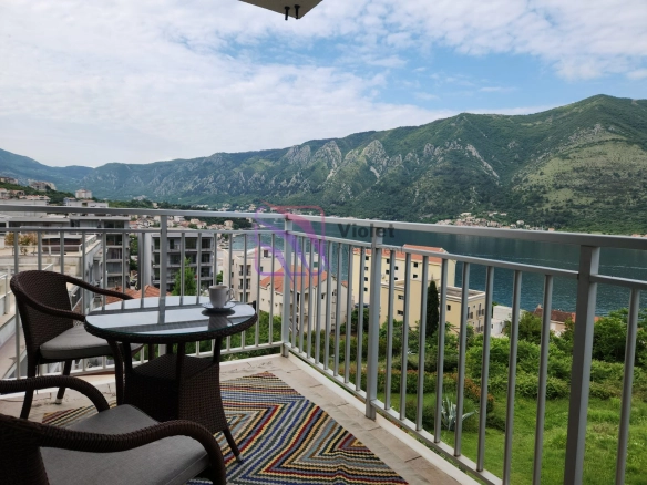 Trosoban stan 75 m² – Dobrota, Kotor — fotografija 3