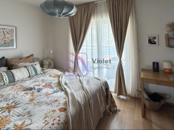 Trosoban stan 75 m² – Dobrota, Kotor — fotografija 10