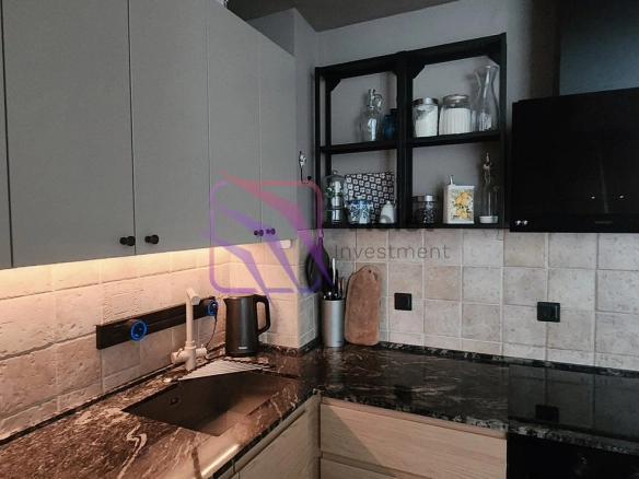 Trosoban stan 75 m² – Dobrota, Kotor — fotografija 11
