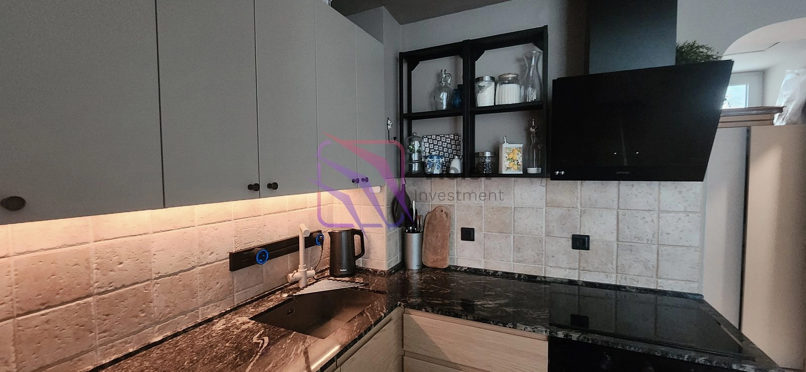 Trosoban-stan-u-Dobroti-Kotor-10 Trosoban stan 75 m² – Dobrota, Kotor — fotografija 11
