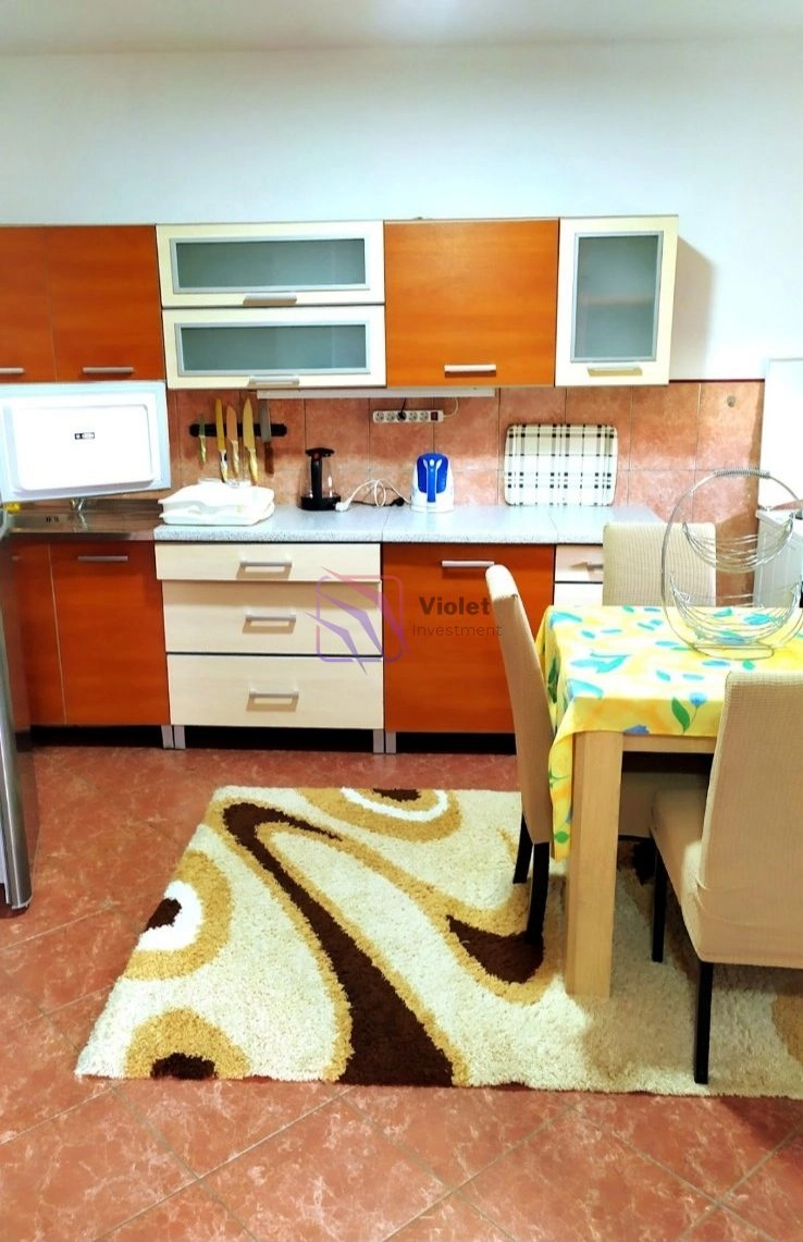 Dvosoban-namjesten-stan-u-Gornjoj-Gorici-Podgorica-7 Izdavanje: Dvosoban stan 70 m² – Gornja Gorica, Podgorica — fotografija 8