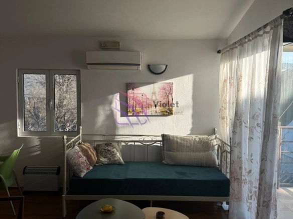 Izdavanje: Jednosoban stan 48 m² – Stari aerodrom, Podgorica — fotografija 2