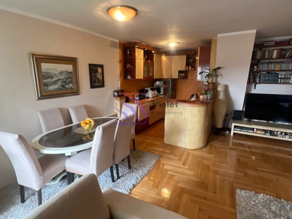 Trosoban stan 100 m² – Blok 5, Podgorica — fotografija 6