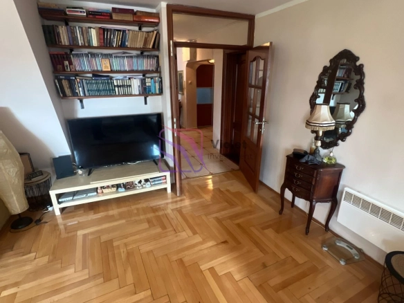Trosoban stan 100 m² – Blok 5, Podgorica — fotografija 10