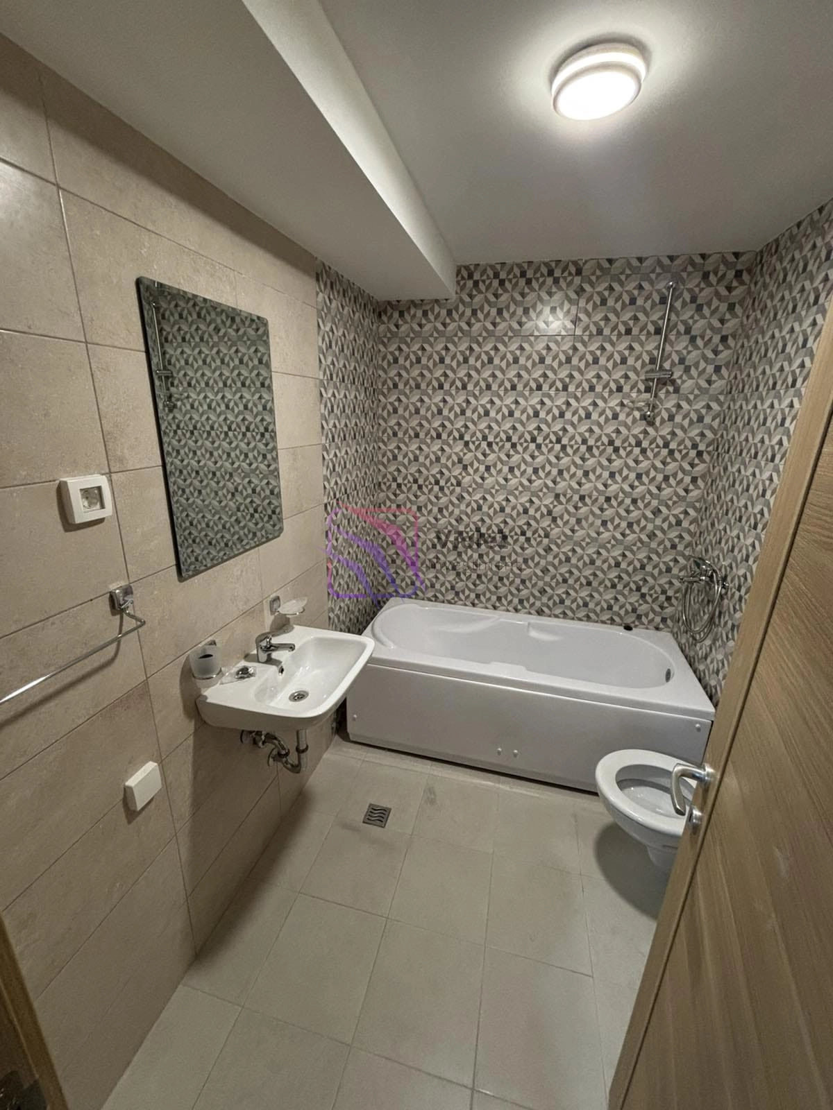 Dvosoban-stan-na-Starom-aerodromu-Podgorica-6 Izdavanje: Dvosoban stan 56 m² – Stari aerodrom, Podgorica — fotografija 7