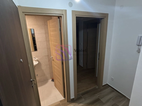 Izdavanje: Dvosoban stan 56 m² – Stari aerodrom, Podgorica — fotografija 9