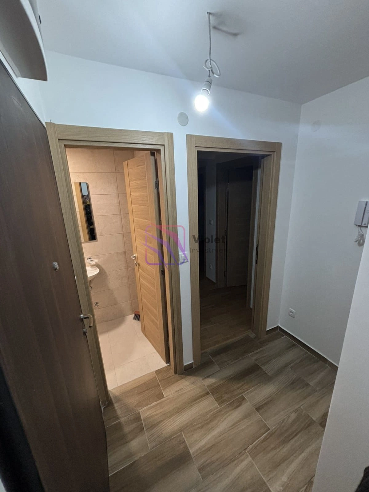 Dvosoban-stan-na-Starom-aerodromu-Podgorica-8 Izdavanje: Dvosoban stan 56 m² – Stari aerodrom, Podgorica — fotografija 9
