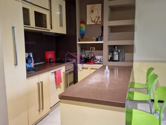 Dvosoban stan sa terasom u City kvartu, Podgorica — fotografija 10