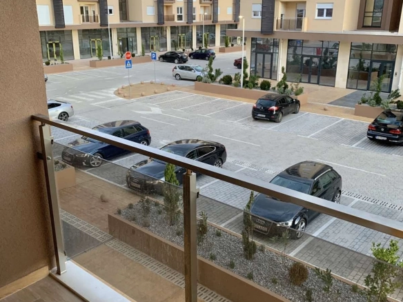 Namješten jednosoban stan u naselju New City, Podgorica — fotografija 10