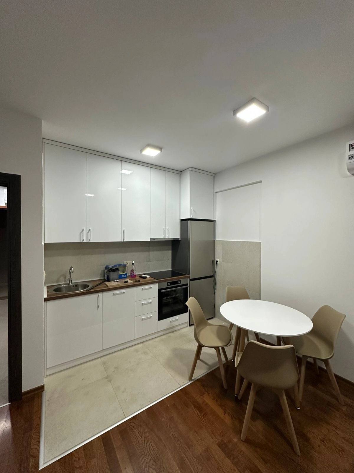 Jednosoban-stan-u-Ljubovicu-Podgorica-1 Izdavanje: Jednosoban stan 45 m² – Ljubović, Podgorica — fotografija 2