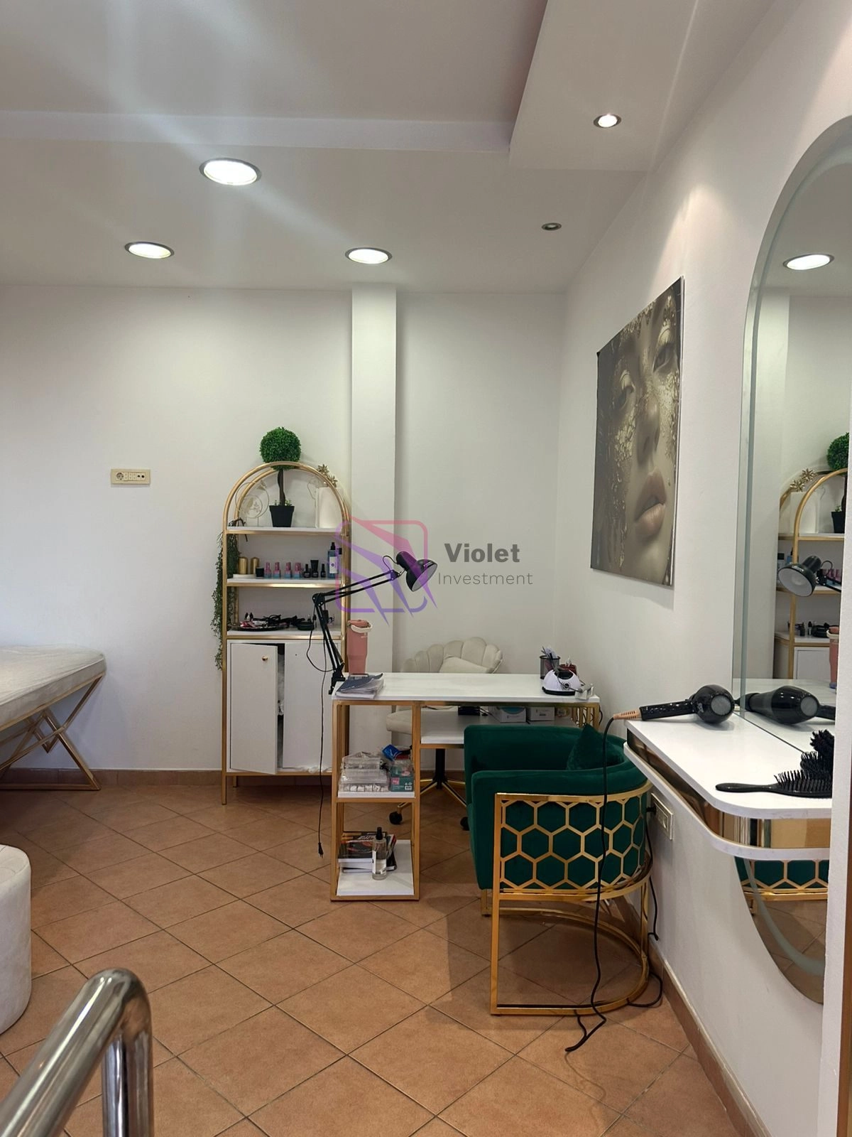 Salon-ljepote-poslovni-prostor-u-Centru-Podgorica Poslovni prostor 46 m² – Centar, Podgorica
