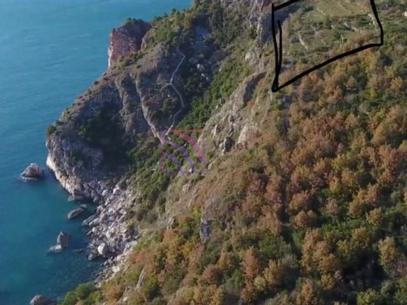 Plac 2.500 m² – Reževići, Budva — fotografija 2