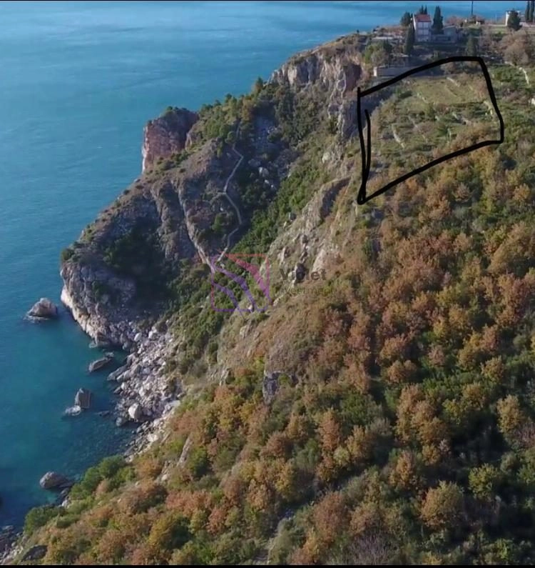 Plac-na-litici-uz-more-Rezevici-Budva-1 Plac 2.500 m² – Reževići, Budva — fotografija 2