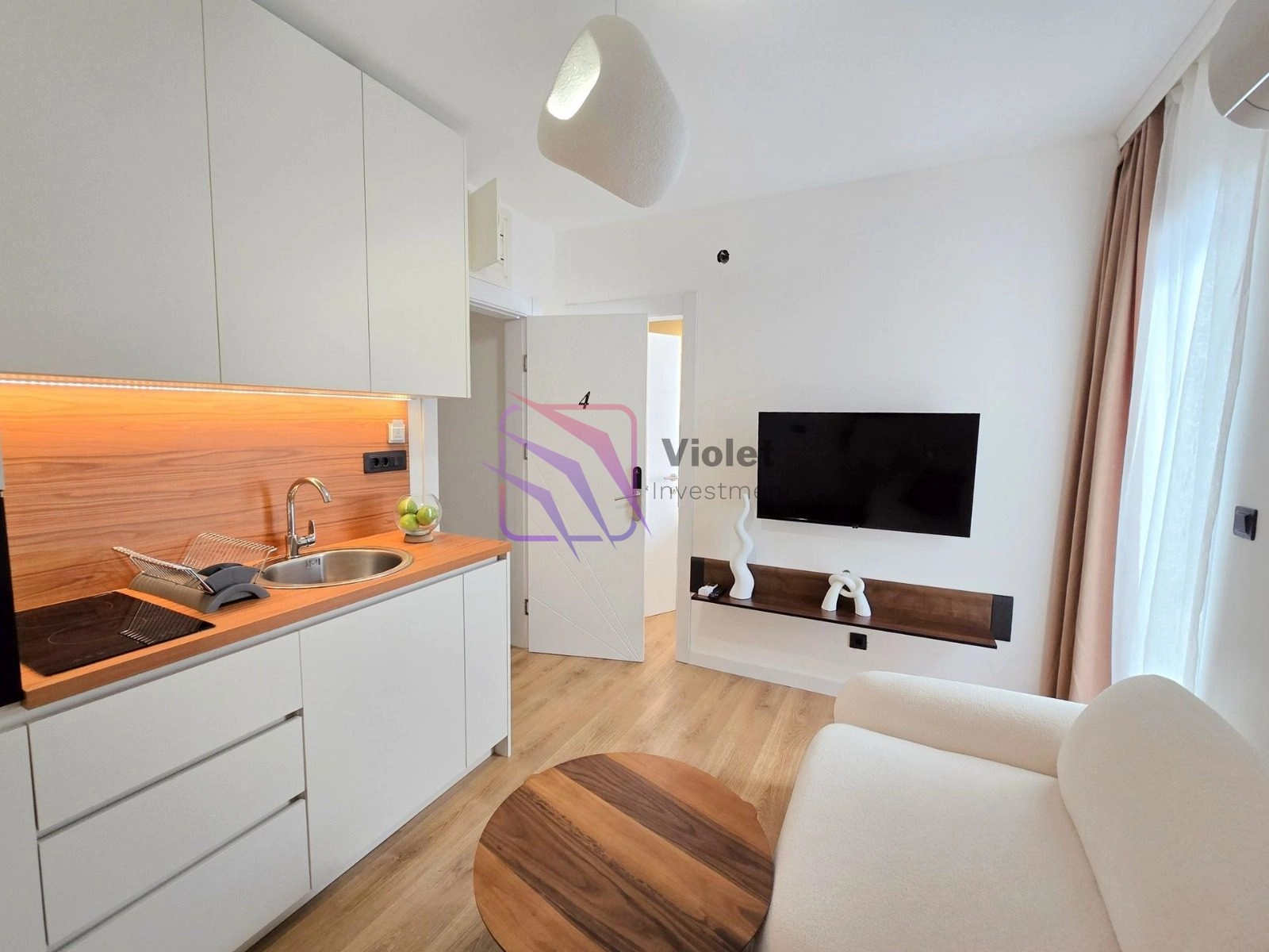 Butik-hotel-za-dugorocni-najam-u-Centru-Budva-7 Izdavanje: Hotel 440 m² – Centar, Budva — fotografija 8