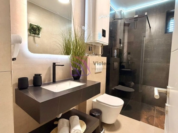 Izdavanje: Hotel 440 m² – Centar, Budva — fotografija 9