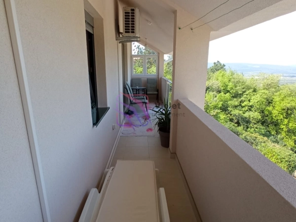 Trosoban stan 101 m² – Kotor — fotografija 11