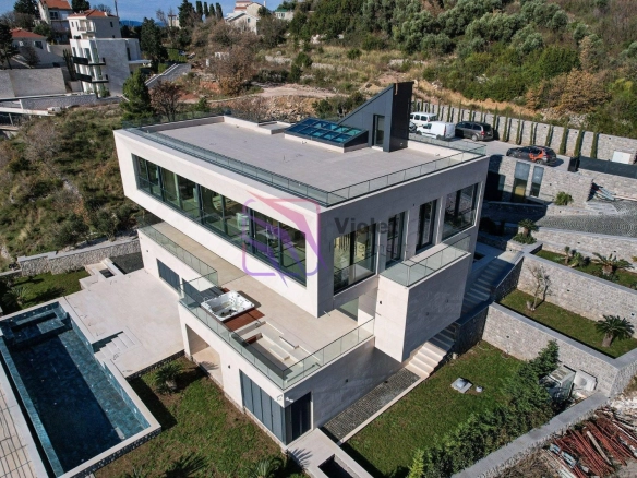 Kuća 922 m² – Reževići, Budva — fotografija 3